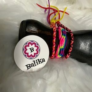 🌸Woven handmade colorful 🍭🌈friendship bracelet. Made in 🇵🇪 Peru